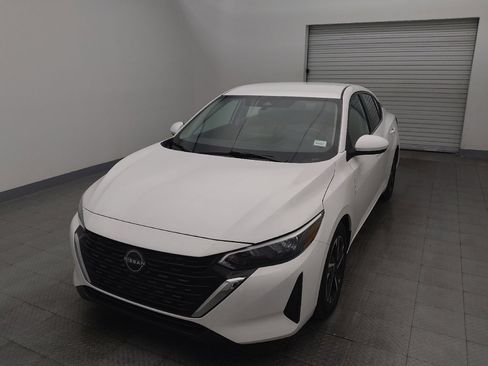 Used 2024 Nissan Sentra SV image 15