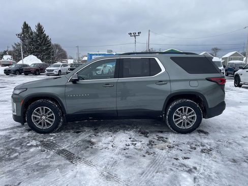Used 2023 Chevrolet Traverse LT image 10