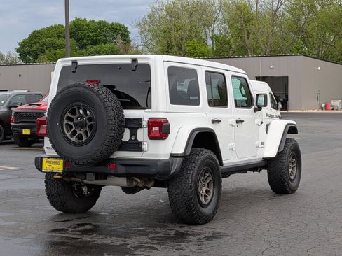 Used 2023 Jeep Wrangler Unlimited Rubicon 392 w/ Xtreme Recon 35" Tire Package AWD/4WD image 7