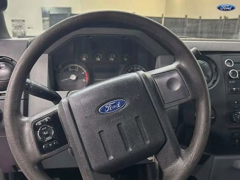 Used 2012 Ford F450 XL w/ XL Value Pkg image 12