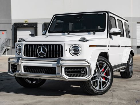 Used 2021 Mercedes-Benz G 63 AMG G 63 AMG 4MATIC Interior Pac image 5