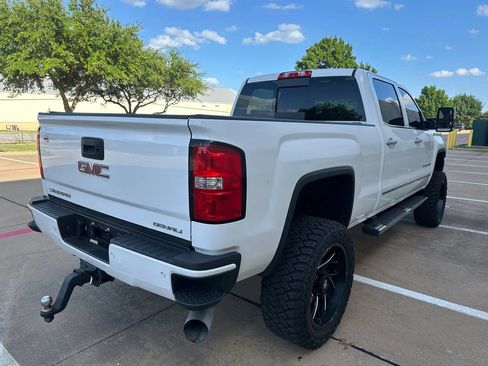 Used 2015 GMC Sierra 3500 Denali AWD/4WD image 11
