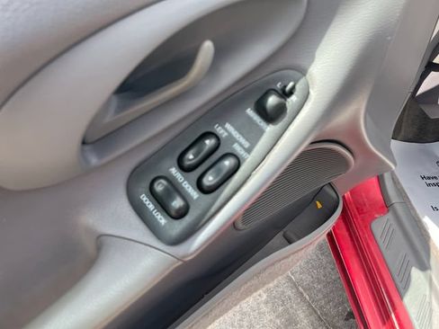 Used 1995 Ford Probe GT FWD image 12