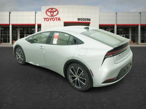 New 2026 Toyota Prius XLE image 13