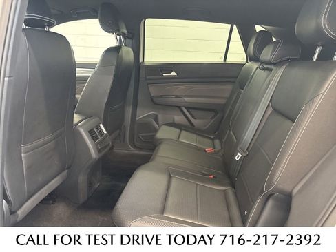 Used 2023 Volkswagen Atlas Cross Sport SE AWD/4WD image 20