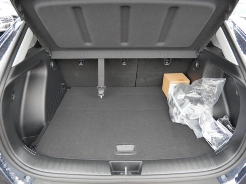 Certified 2025 Hyundai Kona SEL image 18