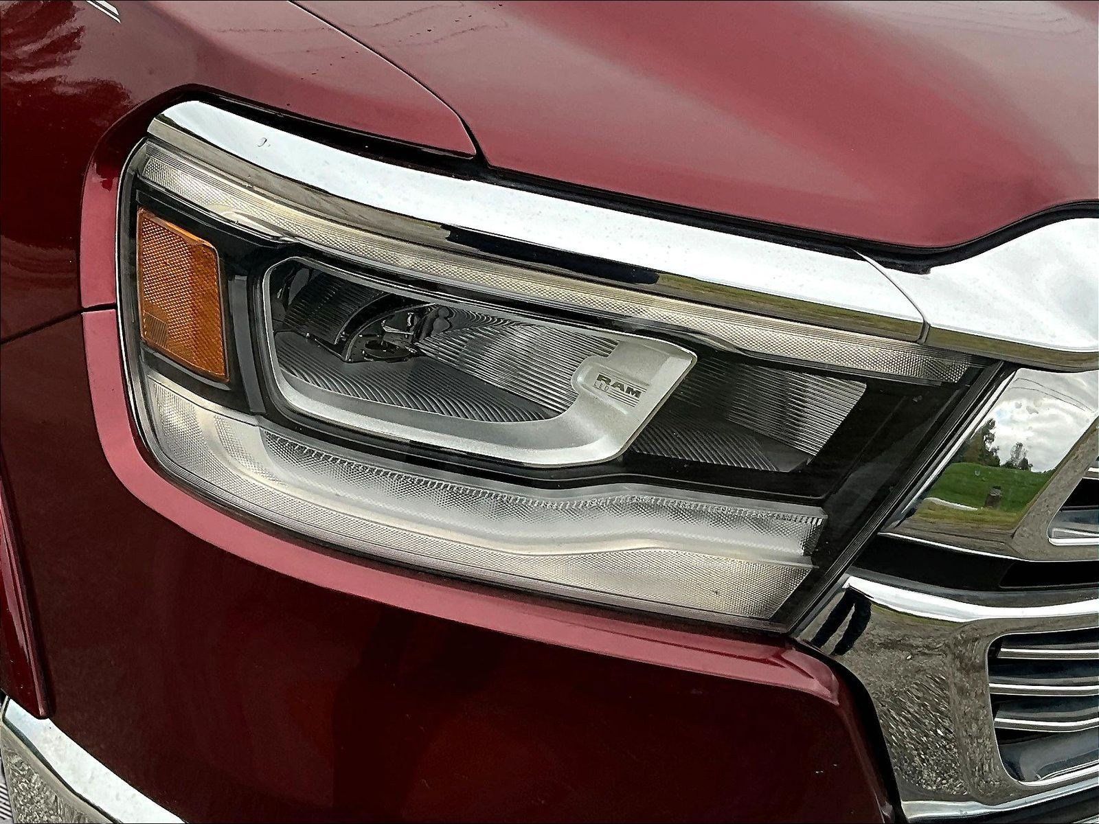 Used 2019 RAM 1500 Laramie AWD/4WD image 32