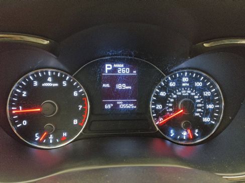 Used 2017 Kia Forte LX FWD image 23