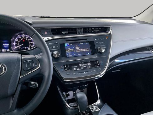 Used 2014 Toyota Avalon XLE FWD image 7