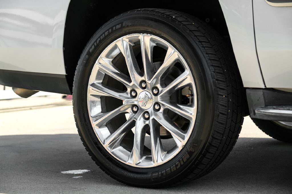 Used 2019 Cadillac Escalade ESV Premium Luxury RWD image 62