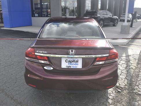Used 2015 Honda Civic LX image 9