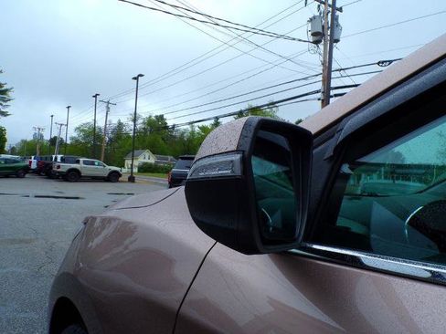 Used 2019 Chevrolet Equinox LT AWD/4WD image 5