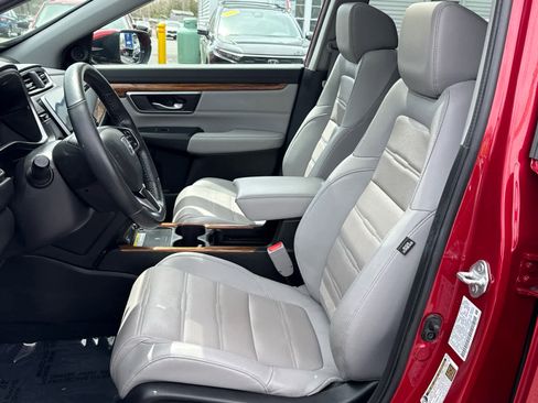 Used 2022 Honda CR-V Touring image 9