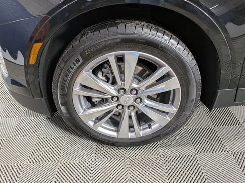 Certified 2025 Cadillac XT5 Premium Luxury w/ LPO, Floor Liner Package image 37