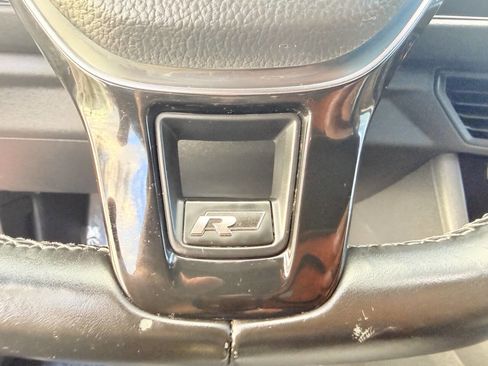 Used 2019 Volkswagen Jetta R-Line image 15