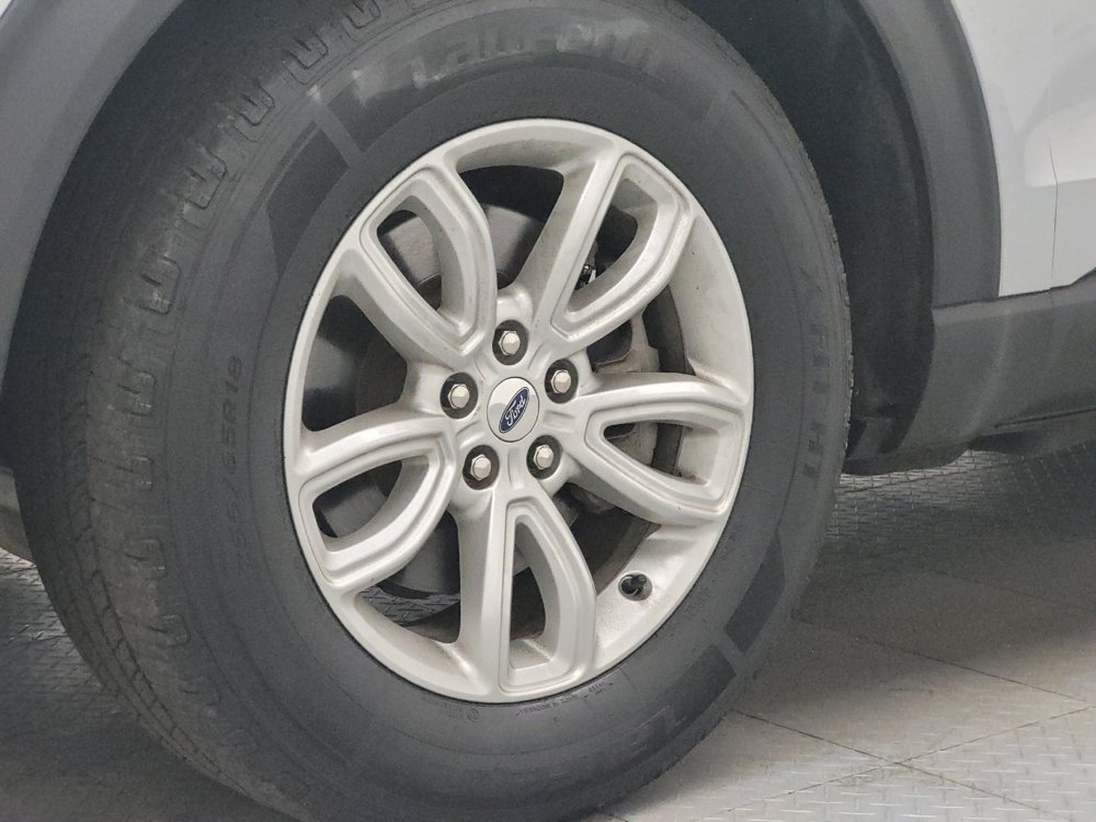 Used 2020 Ford Explorer 2WD image 31