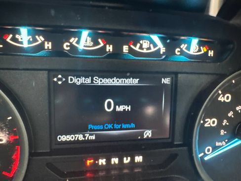 Used 2020 Ford F150 XLT w/ Equipment Group 302A Luxury AWD/4WD image 17
