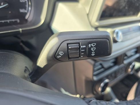 Used 2024 Ford Maverick Lariat w/ Black Appearance Package image 24