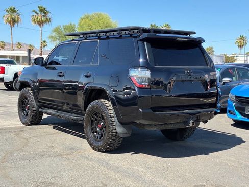 Used 2019 Toyota 4Runner TRD Off-Road Premium AWD/4WD image 5