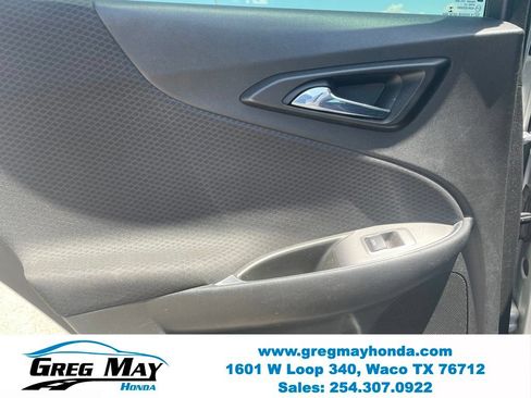Used 2020 Chevrolet Malibu LT FWD image 23