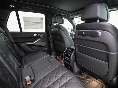 New 2026 BMW X5 xDrive40i w/ Climate Comfort Package image 26