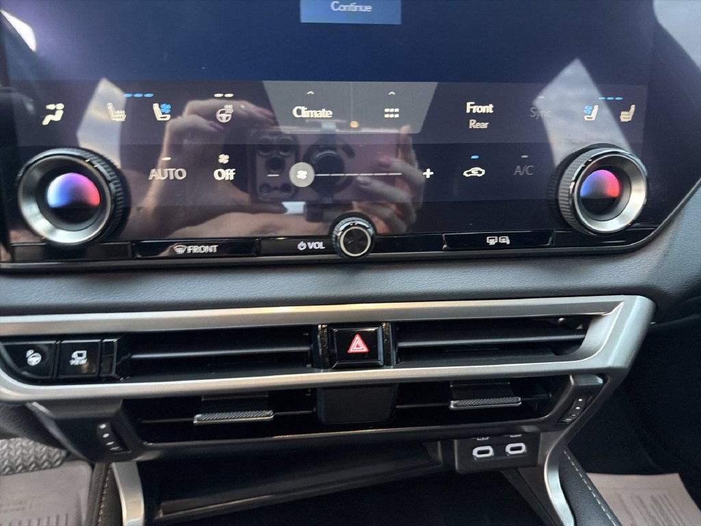 Used 2023 Lexus RX 350 FWD w/ Cold Area Package image 22