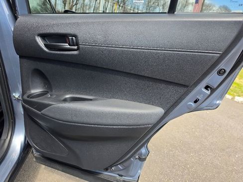 Used 2023 Toyota Corolla Cross LE w/ Moonroof Package image 16