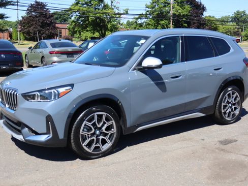 Used 2024 BMW X1 xDrive28i AWD/4WD image 1