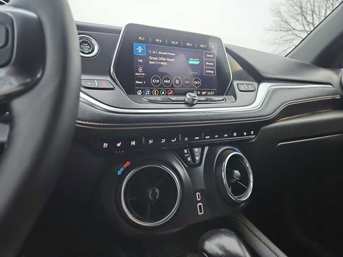 Certified 2022 Chevrolet Blazer Premier w/ Enhanced Convenience Package image 27