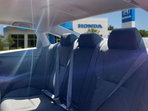 Used 2023 Honda Accord EX image 32