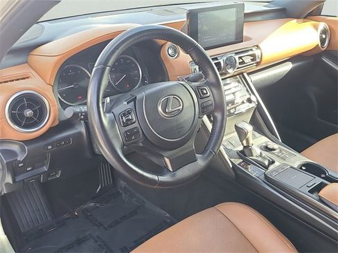 Used 2022 Lexus IS 300 300 image 19
