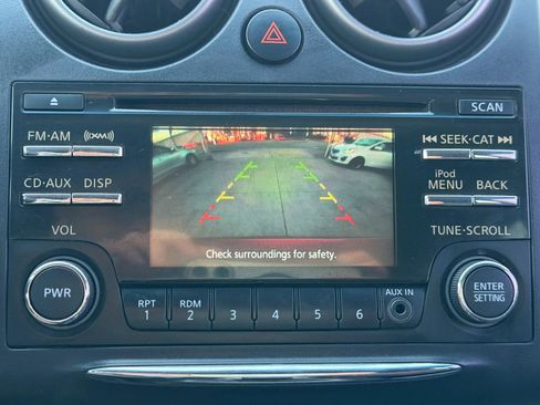 Used 2012 Nissan Rogue SV FWD image 33