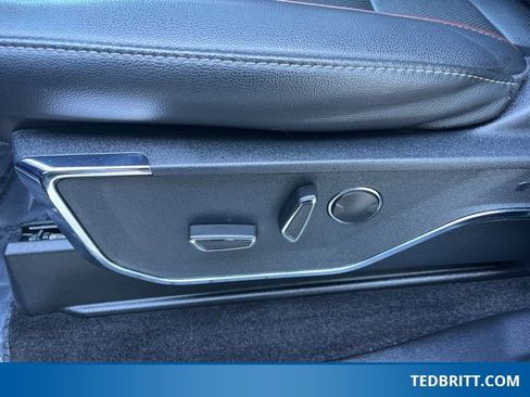 Certified 2023 Ford F150 Lariat w/ Equipment Group 502A High image 45