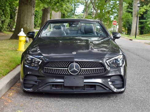 Used 2021 Mercedes-Benz E 450 4MATIC Cabriolet w/ AMG Line image 11