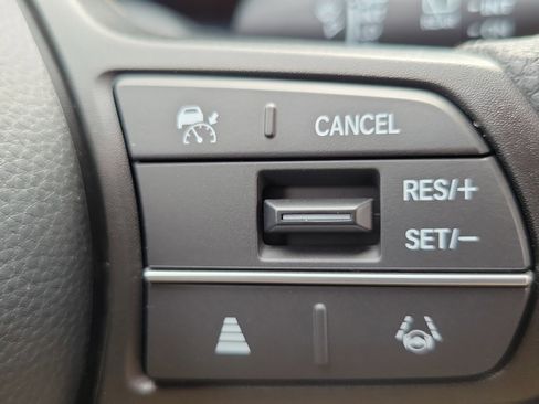 New 2026 Honda HR-V LX image 19