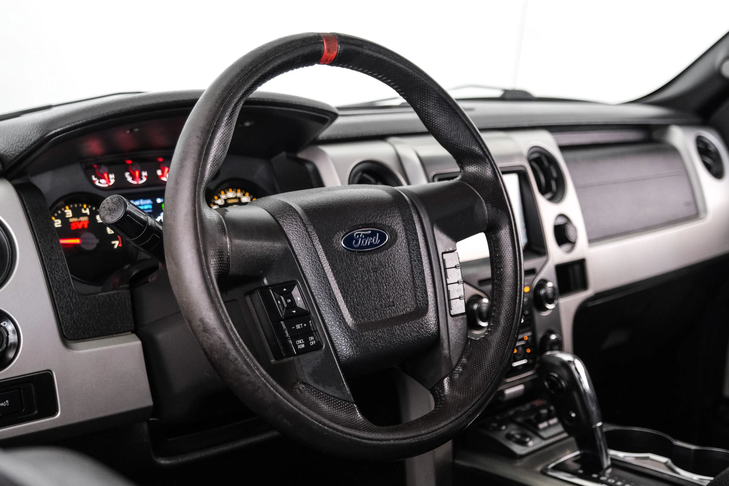 Used 2014 Ford F150 Raptor w/ Equipment Group 801A Luxury AWD/4WD image 17
