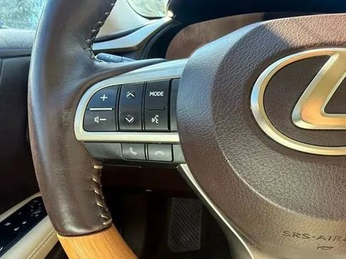 Used 2017 Lexus RX 350 FWD w/ Premium Package image 21