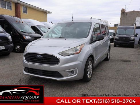 Used 2019 Ford Transit Connect XLT image 1