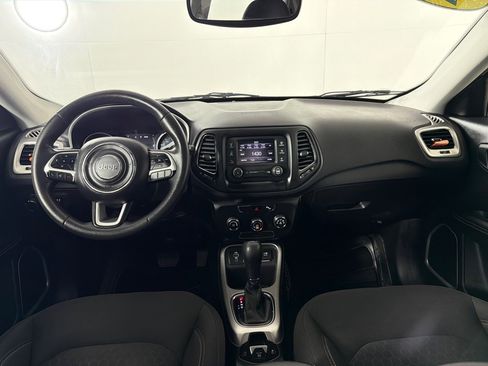 Used 2018 Jeep Compass Sport FWD image 24