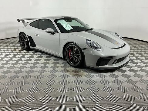 Used 2018 Porsche 911 GT3 image 6