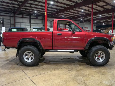 Used 1994 Toyota Pickup DX AWD/4WD image 10