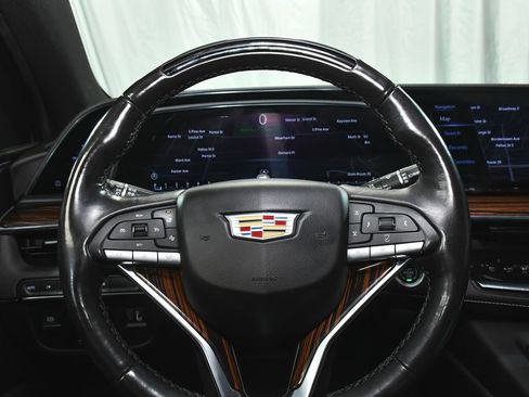 Used 2024 Cadillac Escalade ESV Premium Luxury w/ LPO, Floor Liner Package AWD/4WD image 30