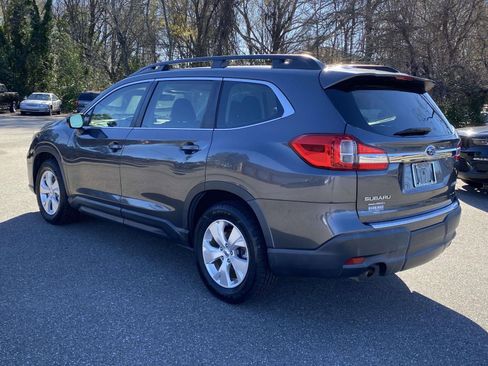 Used 2019 Subaru Ascent 8-Passenger image 5