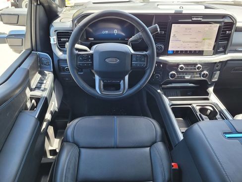 New 2025 Ford F250 Platinum image 32