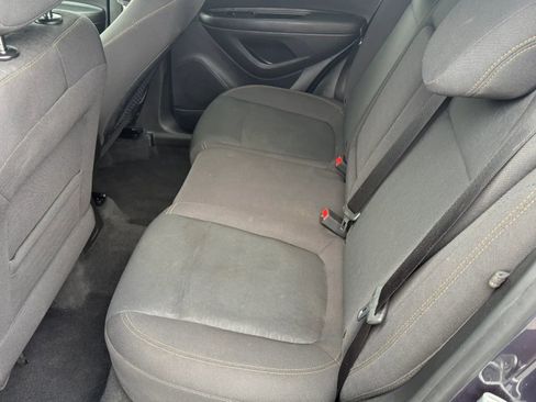 Used 2019 Chevrolet Trax LS w/ Tint and Cruise Package FWD image 10