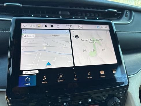 Certified 2023 Jeep Grand Cherokee Limited w/ Luxury Tech Group II image 5