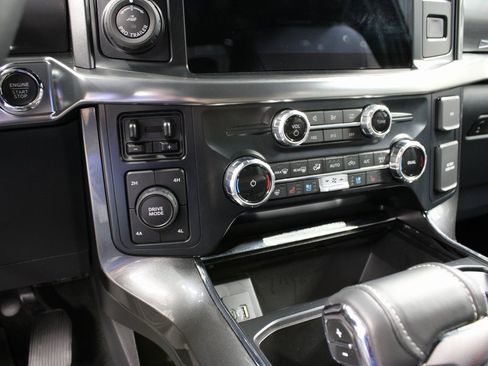 Used 2023 Ford F150 Lariat image 54