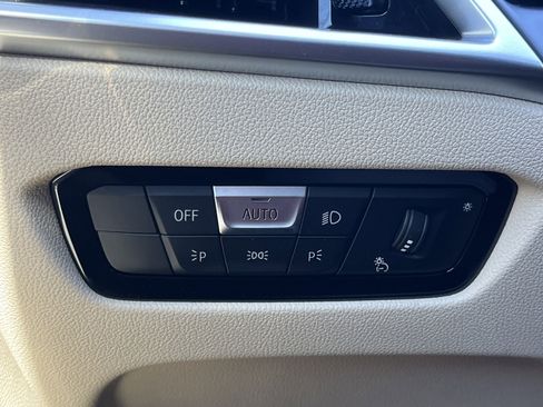 New 2026 BMW 430i Convertible w/ M Sport Package image 14