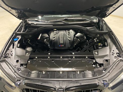 Used 2021 BMW X5 M w/ Competition Package image 32