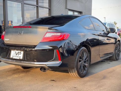 Used 2016 Honda Accord EX image 2